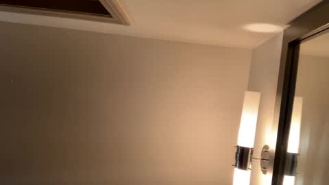 LOLA online show from January 7, 12:03 am