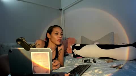 LOLA online show from September 18, 12:58 am