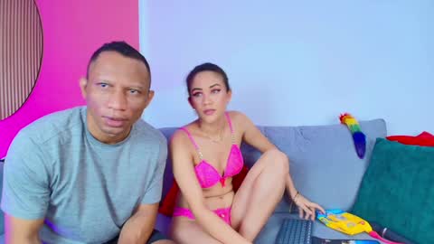 MIKE Y RUBY online show from January 14, 5:51 am