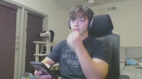 LustfulLives online show from September 22, 3:32 am