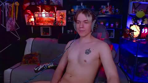 lustymatt online show from February 12, 2:48 am