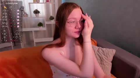 Tessa online show from March 4, 2:30 am