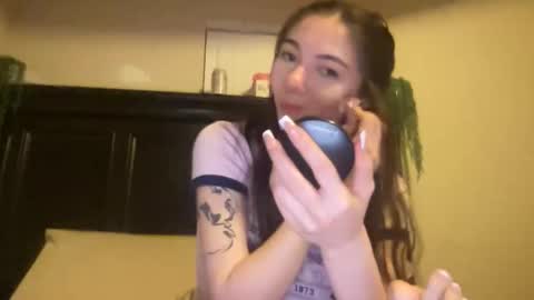 luvrxstarx online show from February 27, 3:10 am