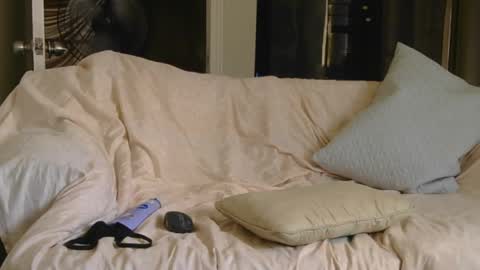 M Jordan online show from March 30, 7:25 pm