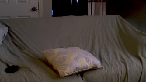 M Jordan online show from April 12, 2:21 pm