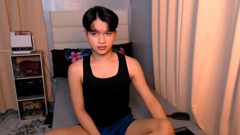 queen lux online show from February 25, 8:32 pm