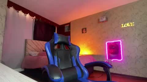 luxe_fantasy25 online show from June 24, 10:28 pm