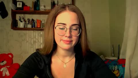 Katie online show from November 2, 8:20 pm