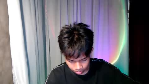 luxirfy online show from April 11, 6:34 pm