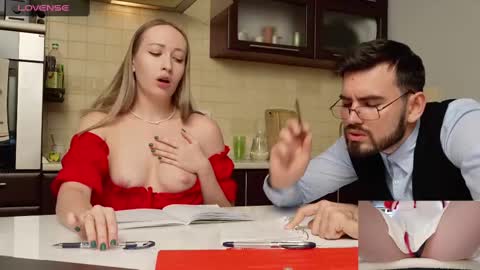 Becky and Andy online show from December 6, 1:38 pm