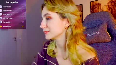 Snapshot of luxrayi chatting on February 27, 12:14 am Ray online show from February 27, 12:14 am