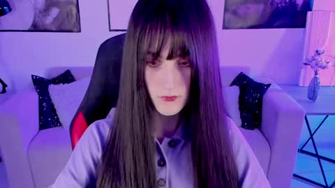 Snapshot of luxrayi chatting on February 11, 6:01 pm Ray online show from February 11, 6:01 pm