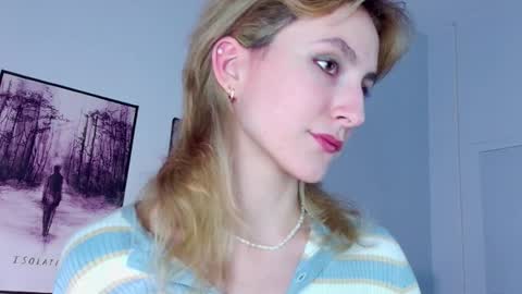 Snapshot of luxrayi chatting on January 18, 6:21 pm Ray online show from January 18, 6:21 pm