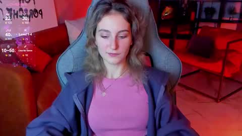 Snapshot of luxrayi chatting on October 20, 8:47 pm Ray online show from October 20, 8:47 pm