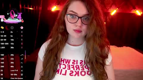 luxsopphia_ online show from May 9, 1:06 pm