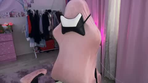 Aria online show from March 28, 2:40 pm