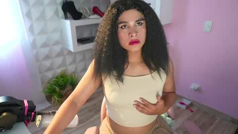 Luz online show from June 1, 10:11 pm