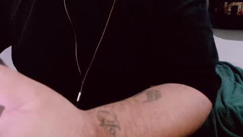 Snapshot of lvcifer_ chatting on January 10, 1:53 am ayoo online show from January 10, 1:53 am