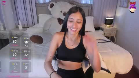 lya_brown online show from March 7, 11:32 am