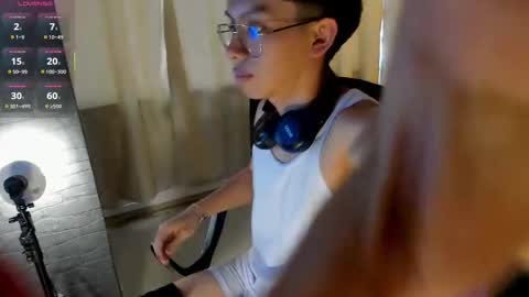 Lyan online show from October 6, 7:10 pm