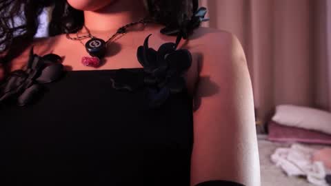 Lyhana Lee online show from December 22, 6:47 pm