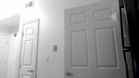 lylagray online show from December 15, 7:04 am