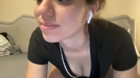 Olivia online show from February 9, 3:54 am