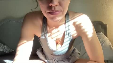 Olivia online show from February 4, 9:10 pm