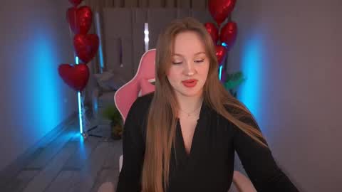 lylanimfa online show from February 17, 5:34 pm