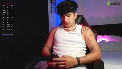 Lyle Bennett Freelance Model online show from September 19, 12:20 pm