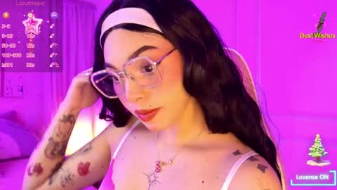 Lyna love online show from December 16, 12:55 pm