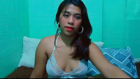 Lyn online show from July 22, 12:24 am