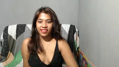 Lyn online show from June 24, 7:48 am