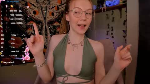 Lyra online show from November 11, 12:13 am