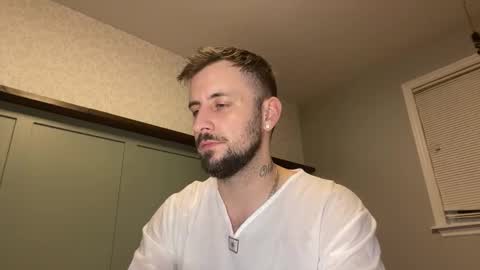 m_stephen online show from February 26, 4:49 am