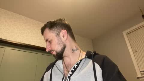 m_stephen online show from March 8, 4:05 am