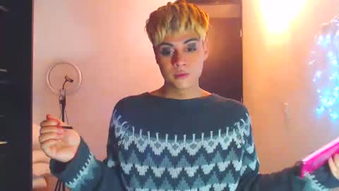 machissex online show from March 6, 10:52 am