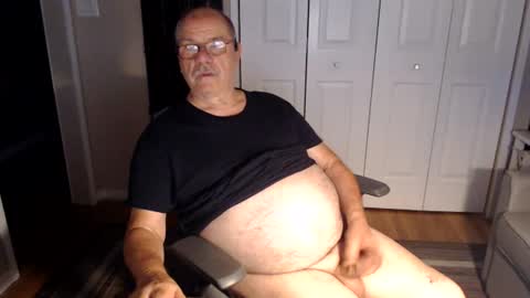 MackB1950 online show from August 2, 7:54 am