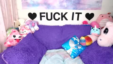 Mackenzie Wolfe online show from March 7, 6:13 am