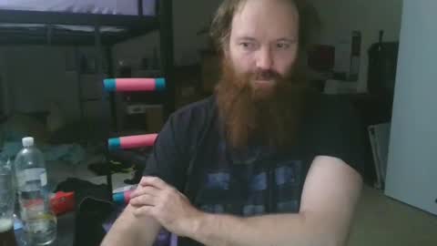 Snapshot of mackhere4u chatting on October 24, 2:45 am mackhere4u online show from October 24, 2:45 am