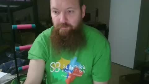 Snapshot of mackhere4u chatting on February 10, 6:09 am mackhere4u online show from February 10, 6:09 am