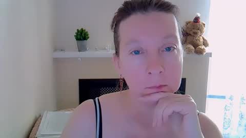 Madaamtang online show from February 20, 1:35 pm