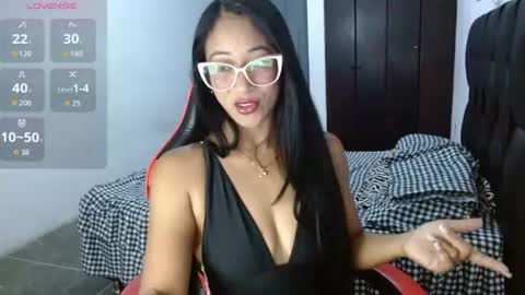 EMILY online show from June 20, 7:58 am