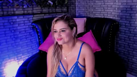 madame_elissa online show from December 18, 2:12 pm