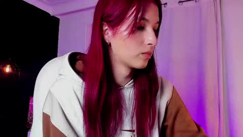 Snapshot of madame_lilith chatting on October 2, 11:31 am madame lilith online show from October 2, 11:31 am