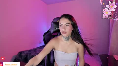 madara_konan online show from May 11, 12:50 am
