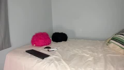 Maddi Avalon online show from October 6, 7:59 am