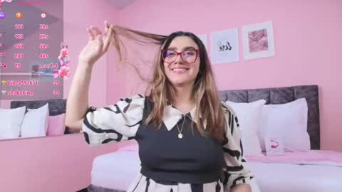 Maddie online show from November 7, 9:28 pm