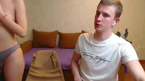 Snapshot of maddieandjason chatting on March 12, 5:17 pm maddieandjason online show from March 12, 5:17 pm
