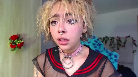 maddiie and clyde online show from October 30, 3:56 pm